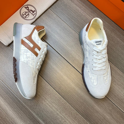 HM TRAIL SNEAKER WHITE AND LIGHT GRAY CANVAS