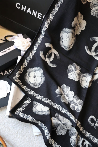 CC Scarf 180 CM In Black White Cashmere Silk 401134