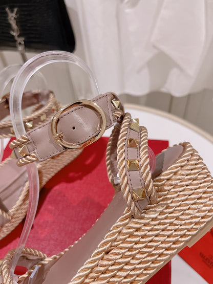 VT Rockstud Platform Sandals 65mm Pink Nude Espadrilles Calfskin 521310