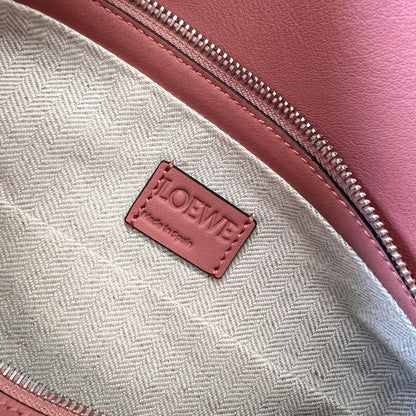 Loew Puzzle 28.7cm Hobo Bag Pink Smooth Calfskin
