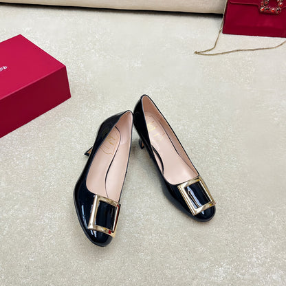 Belle Viv Edition Metal Buckle Pumps 65 Black Patent Leather