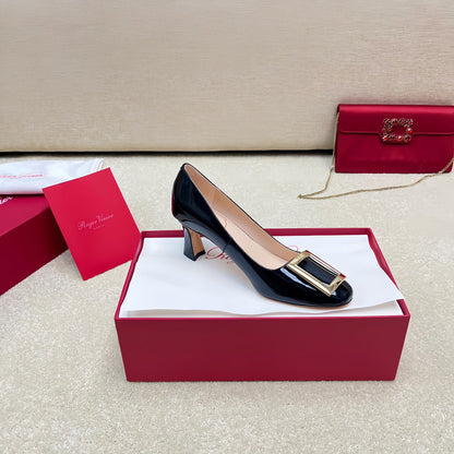 Belle Viv Edition Metal Buckle Pumps 65 Black Patent Leather
