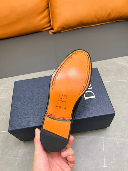CD SYMBOL GRANVILLE EDGE BEADS LOAFER BLACK SUEDE