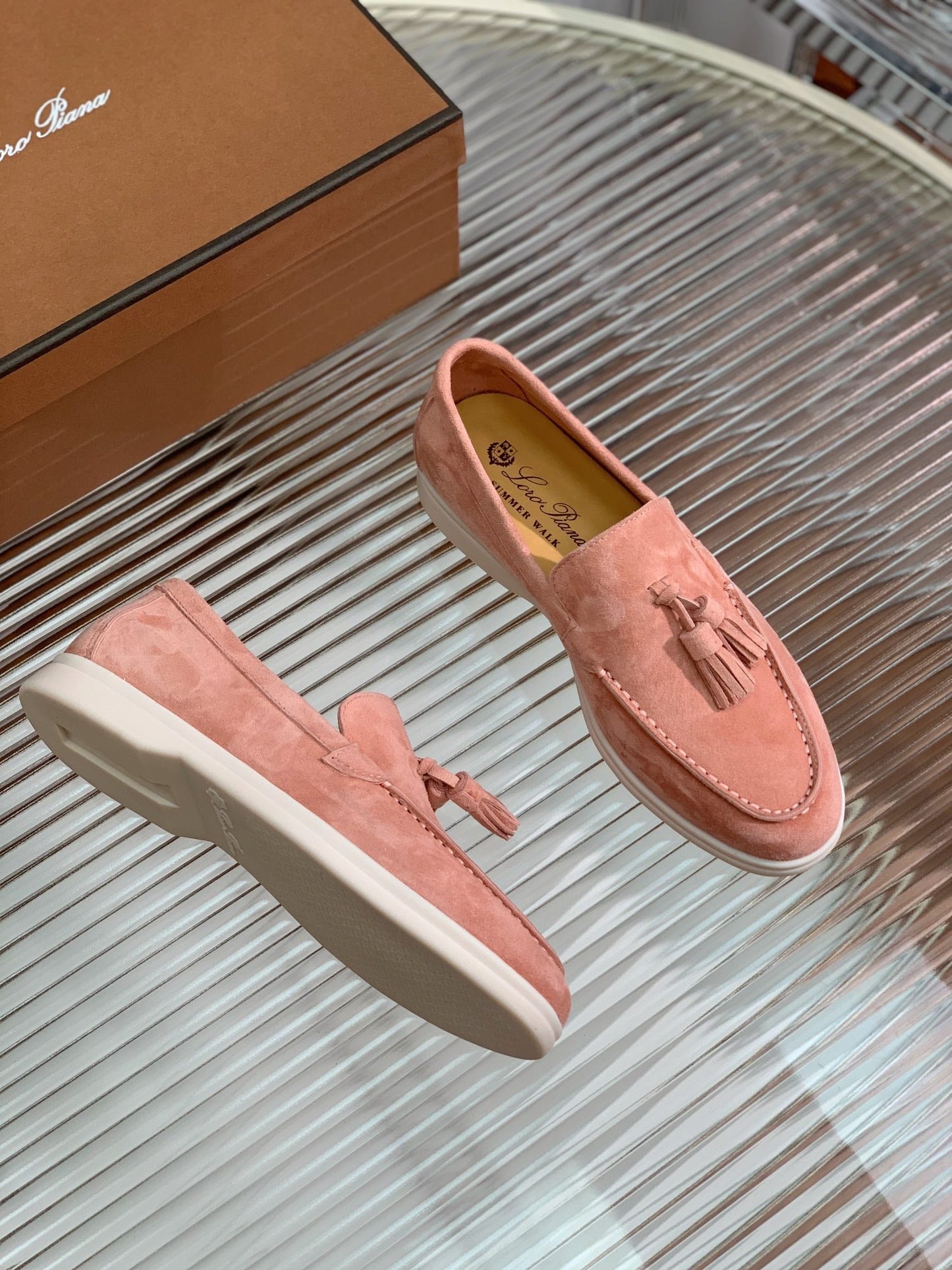 lp dot sole walk loafer brownish pink suede