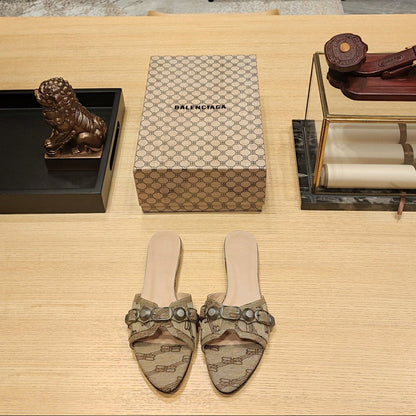 Balenciaga 26s Flat Slippers Light Brown Canvas Leather  681304