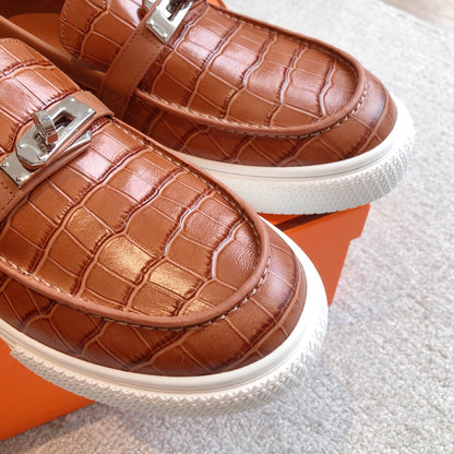 HM GAME SLIP-ON CROCODILE MOTIF SNEAKER FIRE CALFSKIN