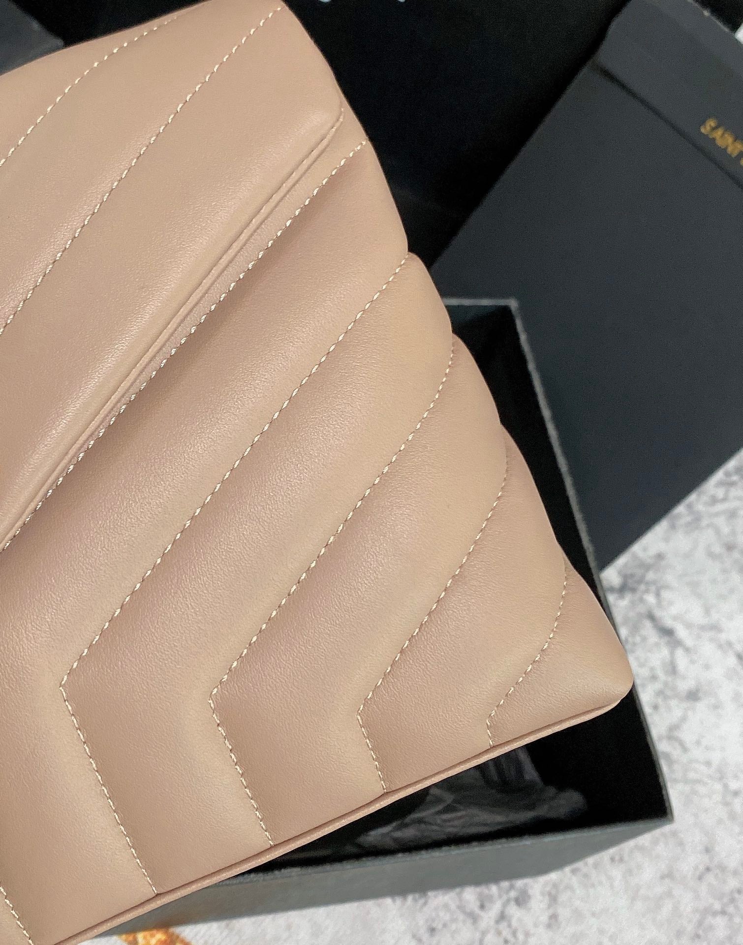 LOULOU PUFFER SMALL 25CM DARK BEIGE QUILTED LAMBSKIN