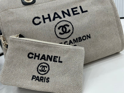 CC Deauville Tweed Bag 33x24x14.5cm Black Leather Gold Hardware 36