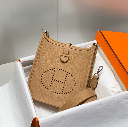 Mini Evelyne 18cm Brown Togo Shw