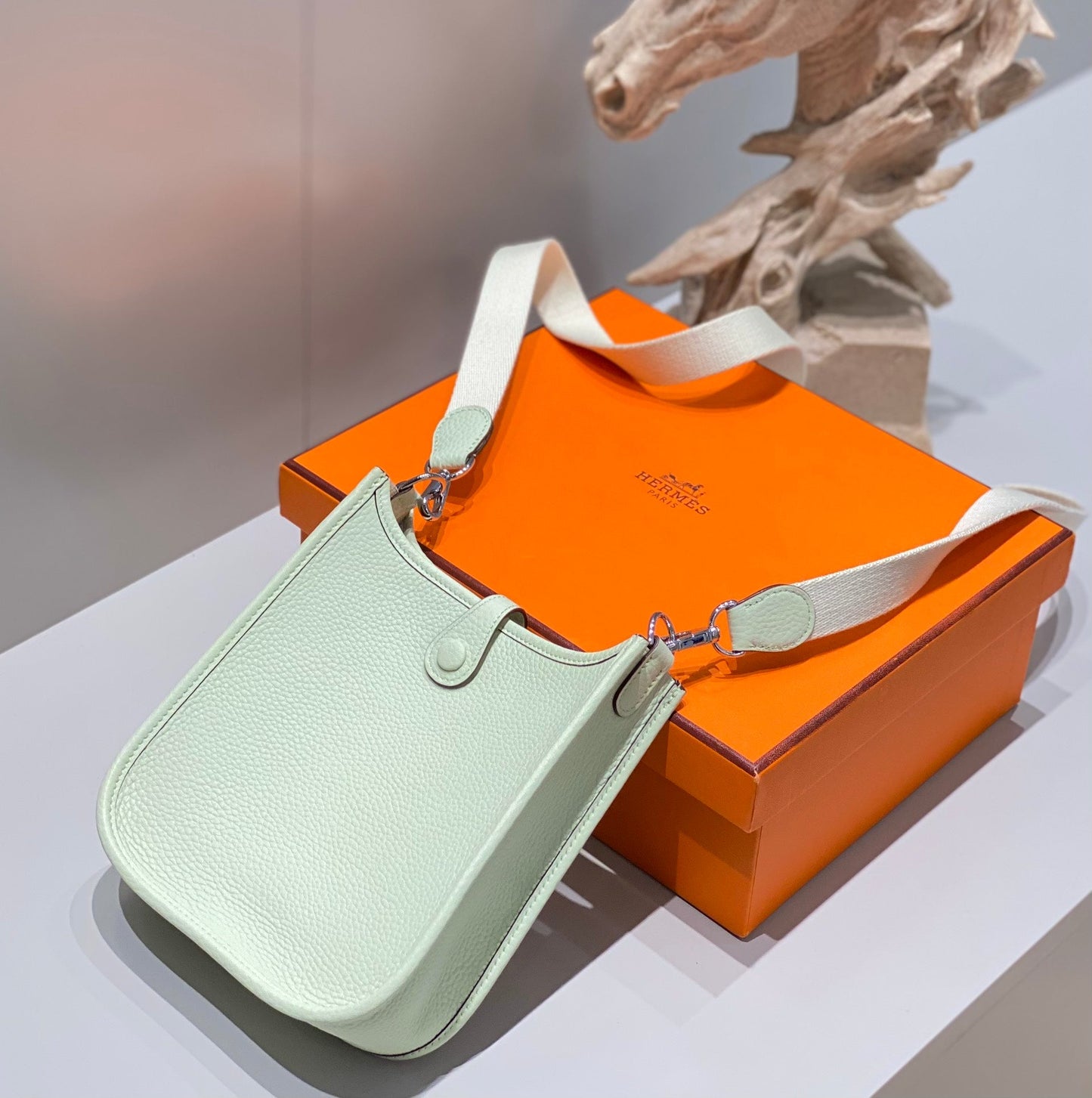 Mini Evelyne 18cm Light Green Togo Shw
