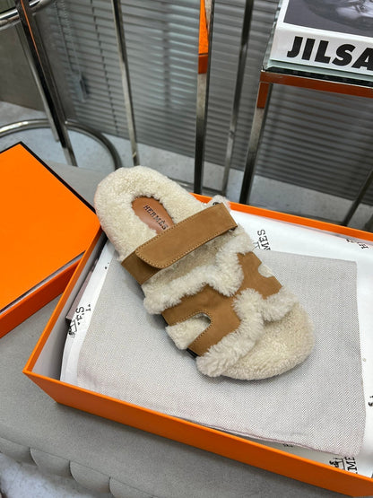 HM Chypre Sandal In Vintage Brown Suede And Fleece Lining 953823