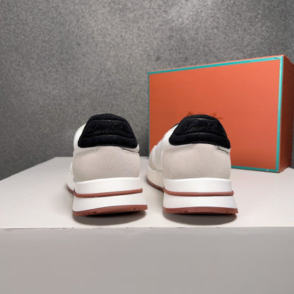 LP WEEKEND WALK SNEAKERS WHITE SUEDE