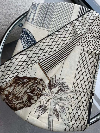 Square Scarf 140 CM In Black Mix White Silk 385353