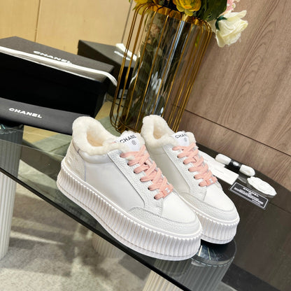 CC Sneaker White Pink Cowhide With Fleece Lining 944564