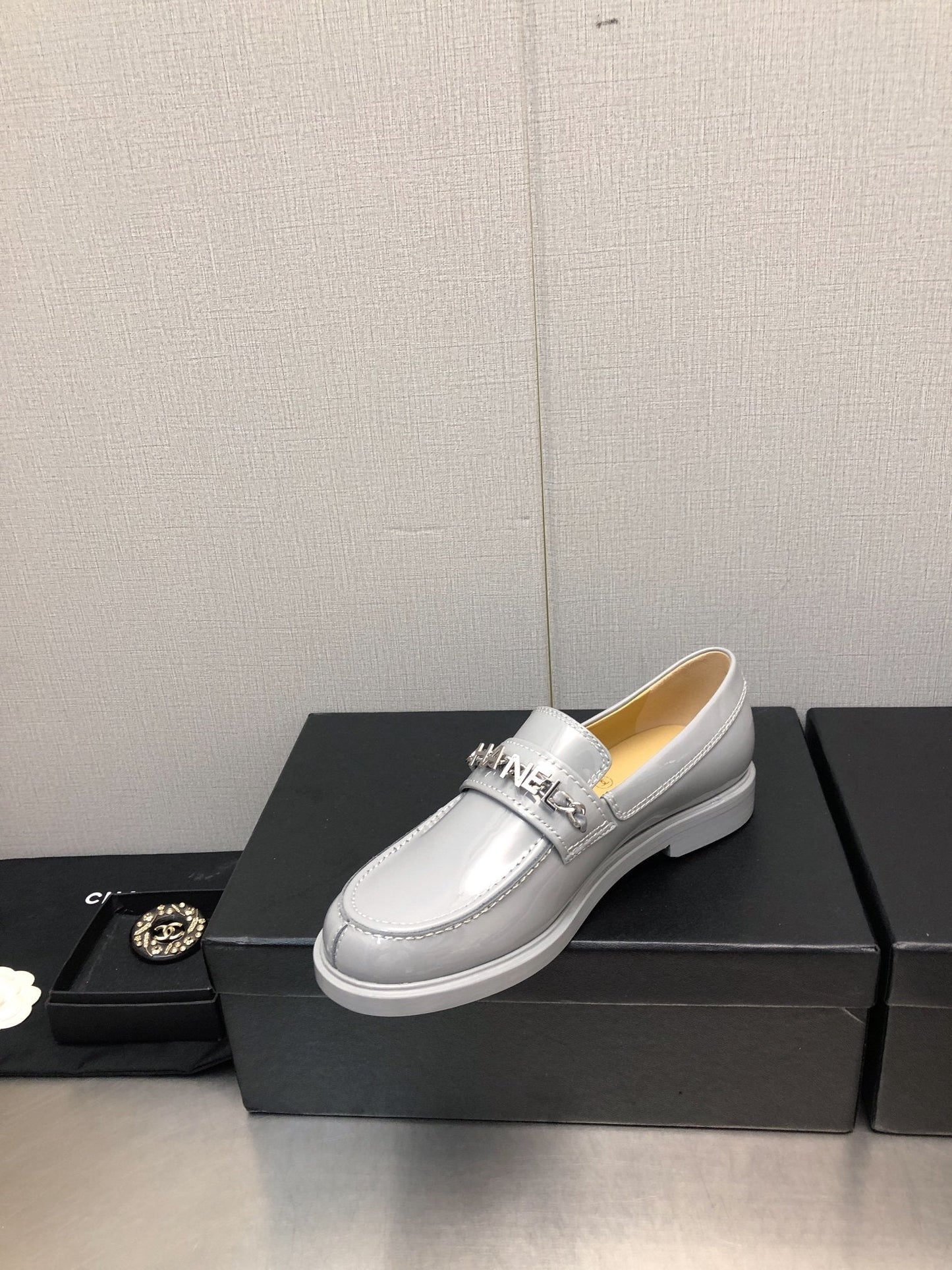 CC 25C Loafer Periwinkle Glossy Calf Leather 212975