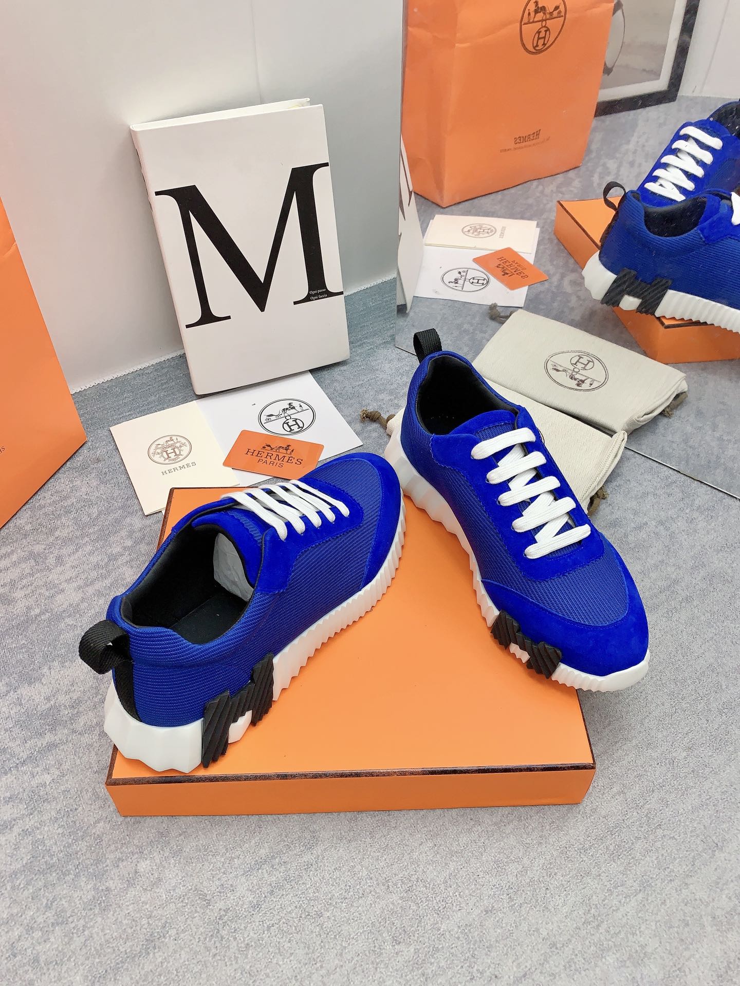 HM Bouncing Sneaker In Blue Mesh Fabric 106457
