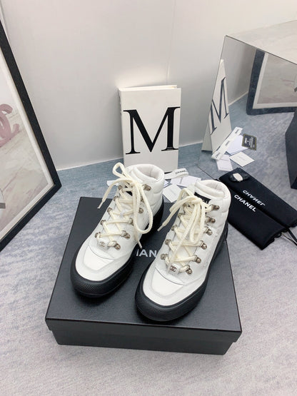 CC Sneaker Boots In White Calfskin 148771