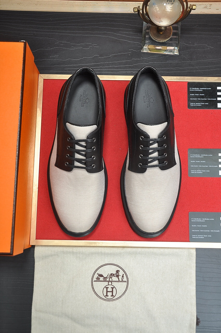HM DANIEL TRAMPING SHOE BLACK AND CREAM BREATHABLE FABRIC