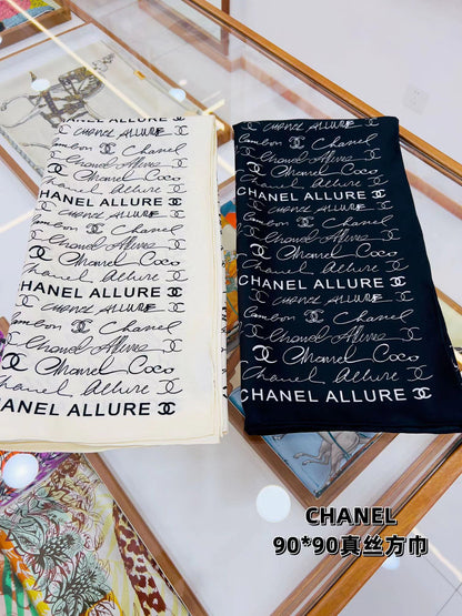 CC Square Scarf 90 CM In White With Black Text Silk  288694