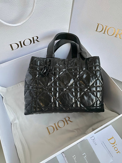 cd medium toujours all black calfskin