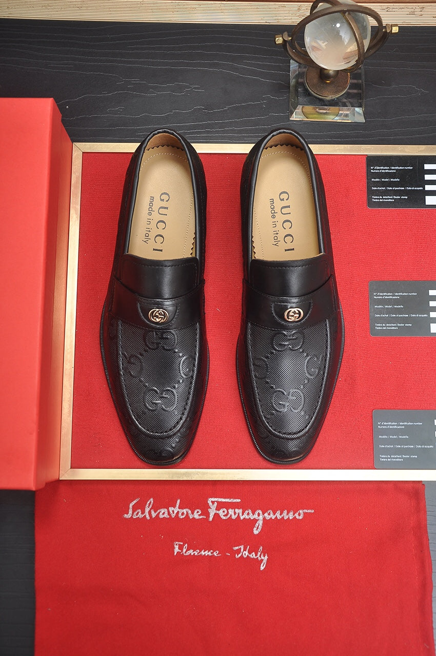 GG Men's Loafer Black Cowhide 770590