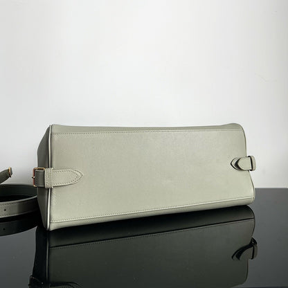 TRIOMPHE 37 SOFT CALFSKIN HANDBAG EICRU BEIGE