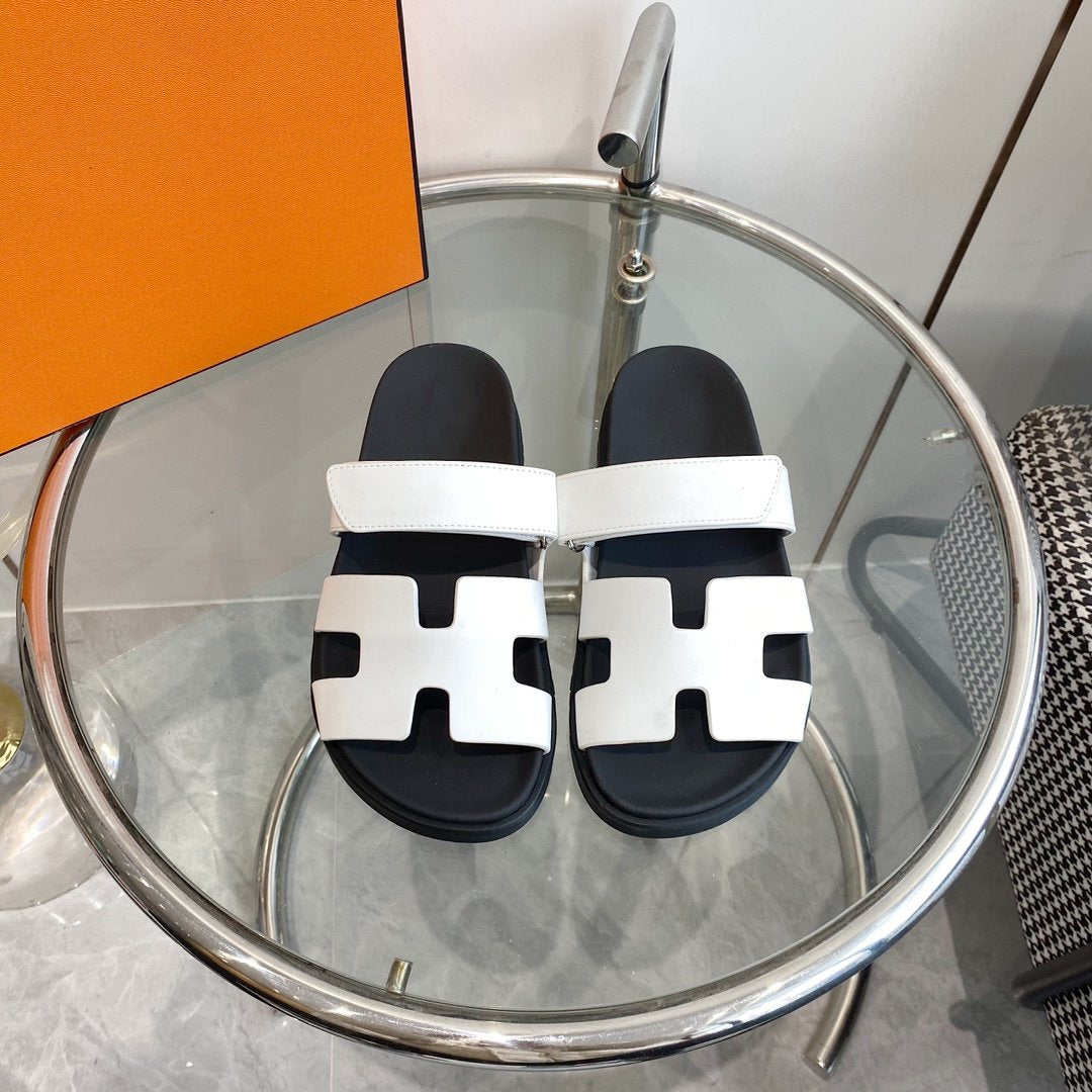 Chypre Sandal White Mastic Calfskin Leather