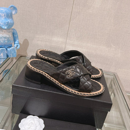cross slippers 50 black quilted lambskin
