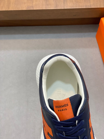 HM HOGAN SNEAKER NAVY CALFSKIN AND SUEDE