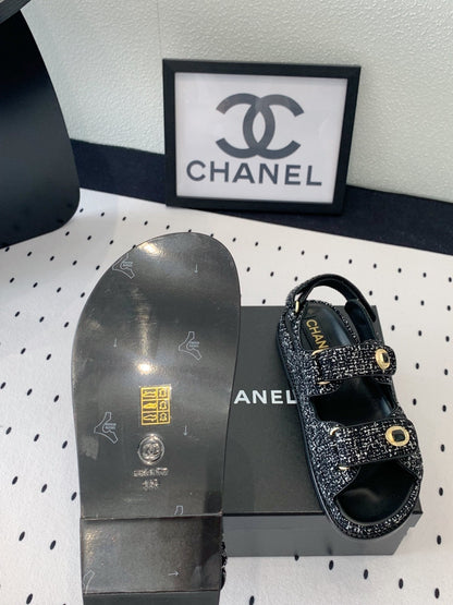 dad sandal black white tweed