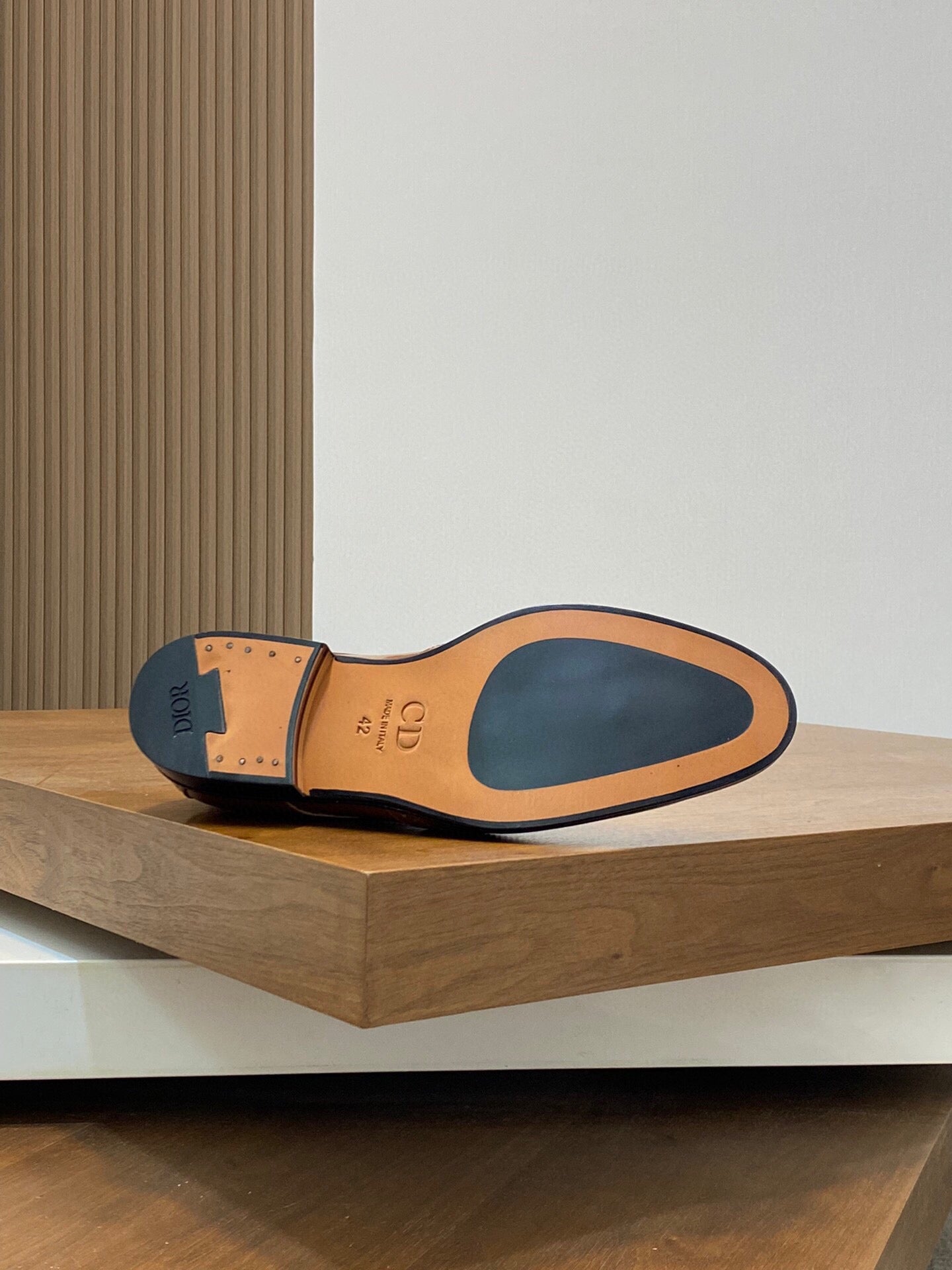 CD POINED TOE LONDON OXFORD TAWNY POLISHED CALFSKIN