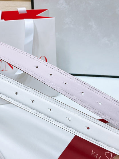 The Bold Edition Belt 30mm White Calfskin Gold Buckle