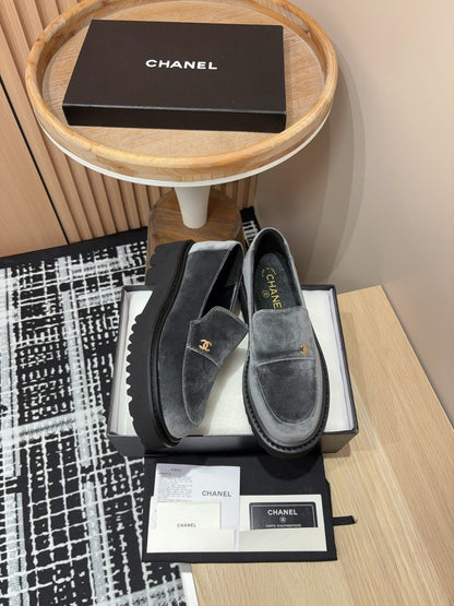 CC LOAFER THICK-SOLED IN DOVE GREY VELVET