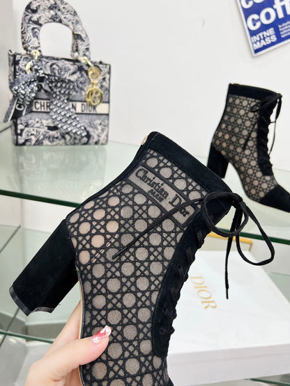 CD Naugtily-D Heeled Ankle Boot Black Fabric