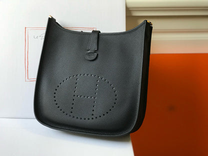 Evelyne 29cm Black Togo Ghw