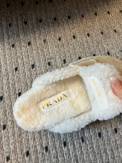 PRA Furry Half-Slipper Beige Suede 478566