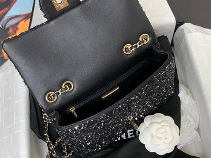 25C Flap Bag 20cm Black Polka Dot Silver Sequin Calfskin