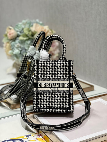 CD Mini Book Tote 13.5 cm Black Beige 336419