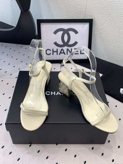 CC Sandal In White Lambskin 147093