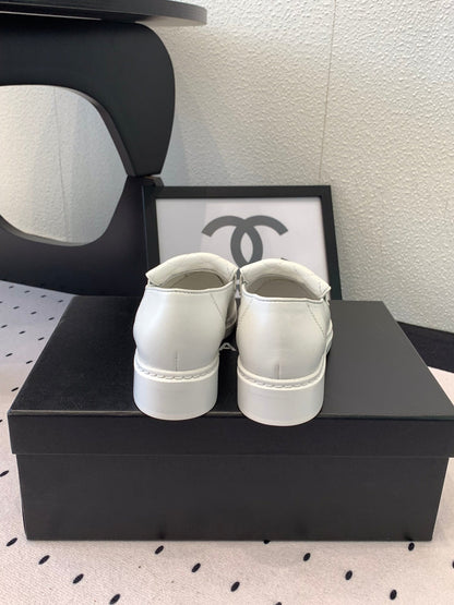 CC Moccasins In White Cowhide 147018