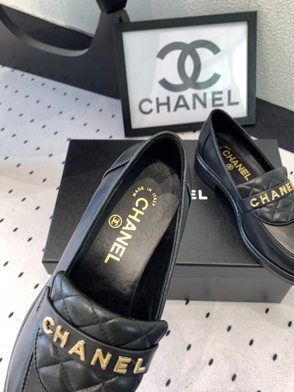 CC Moccasins In Black Cowhide 147019