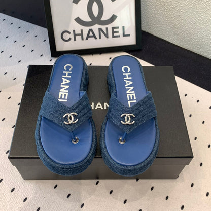 CC Thong Slippers In Navy Blue Denim Fabric 147052