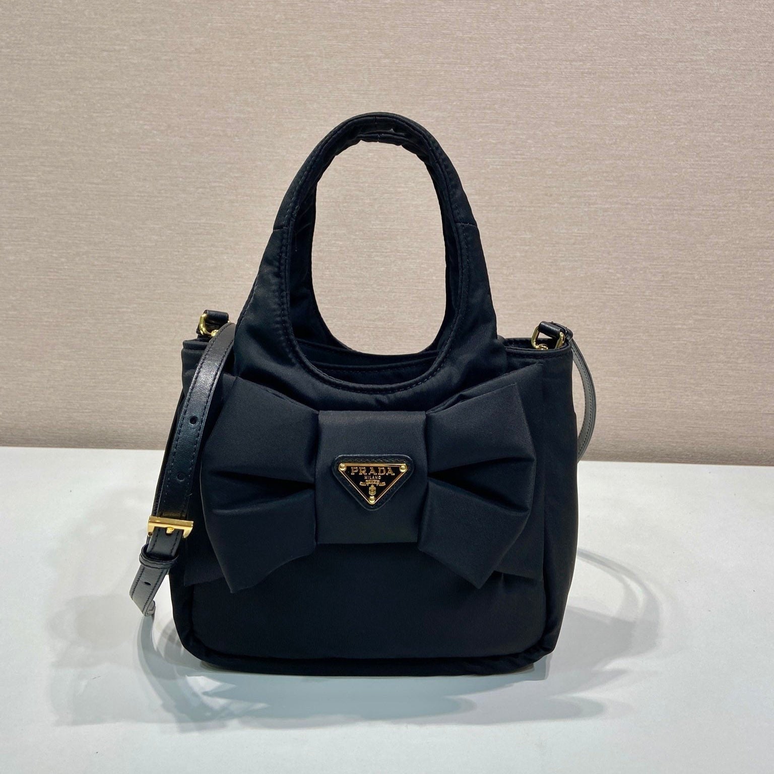 MINI BOW TOTE BAG 18 IN BLACK PADDED NYLON FABRIC