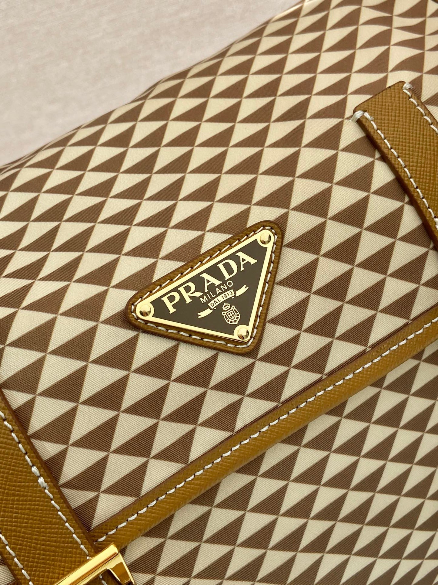 MESSENGER BAG 25 IN BROWN MIX CREAM TRIANGLE PATTERN EMBROIDERED FABRIC