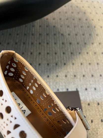 Alaia 25 Vienne Ballet Flats Nude Lambskin 303716