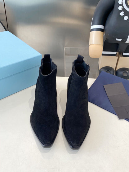 PRA classic pointed-toe boots black suede