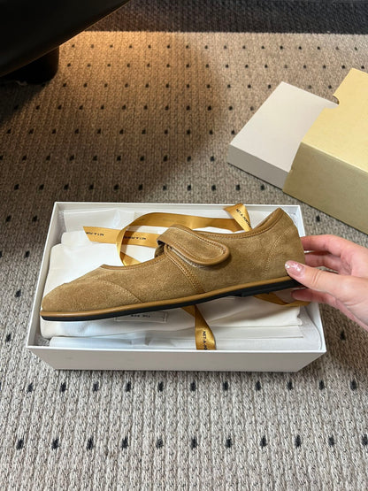 The Row 2025 Ballet Flat Tan Suede Wool 561593