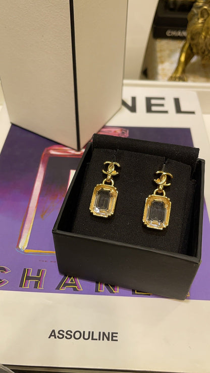 Chanel 2026 Gold Double C Transparent Rock Candy Pendant Earrings