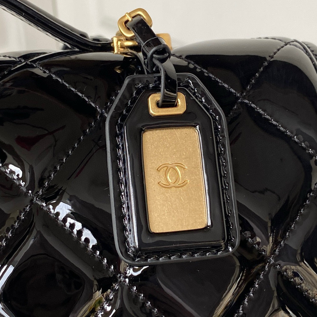 cc large backpack 31cm black patent calfskin gold hardware