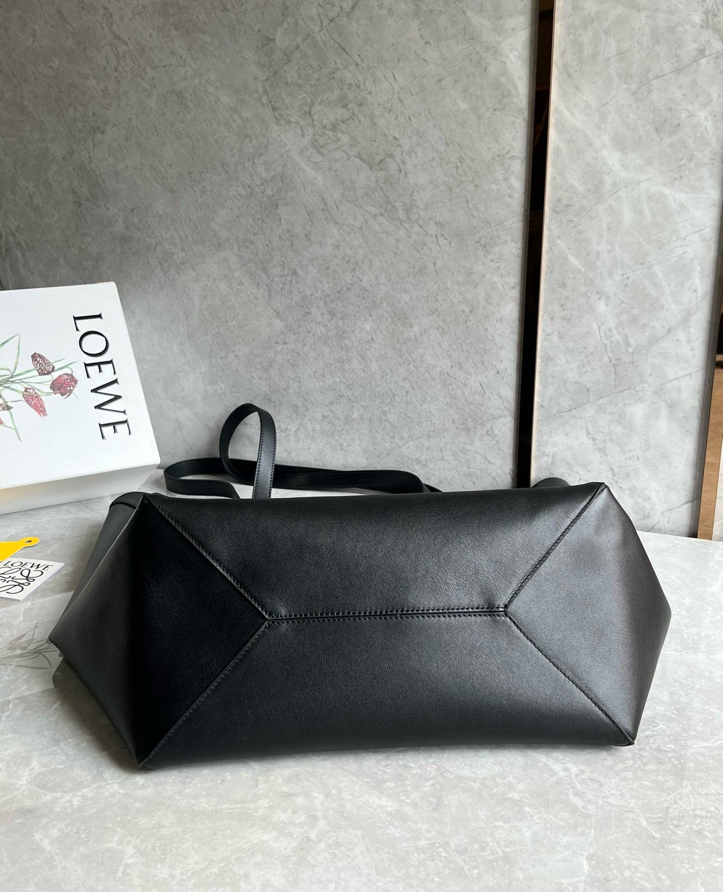 LOEW PUZZLE FOLD TOTE IBLACK SHINY CALFSKIN